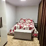 Linda Casa 3 Qts Prox Jk Shopping